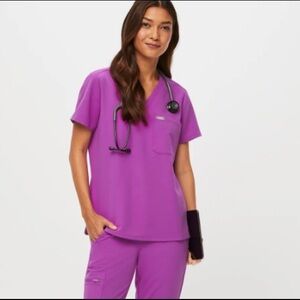 Figs Catarina Top in Purple Jolt